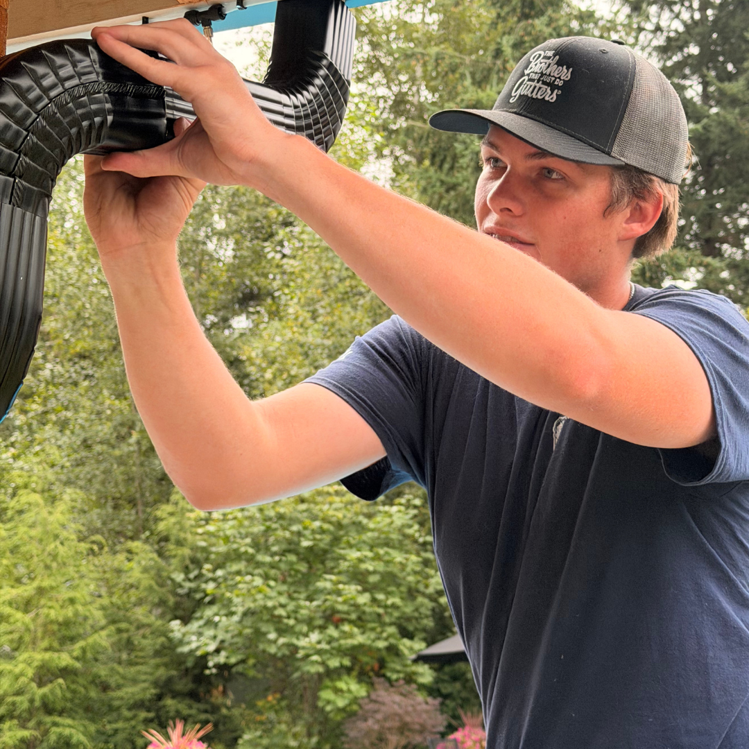 Hands-on work at the gutter line
